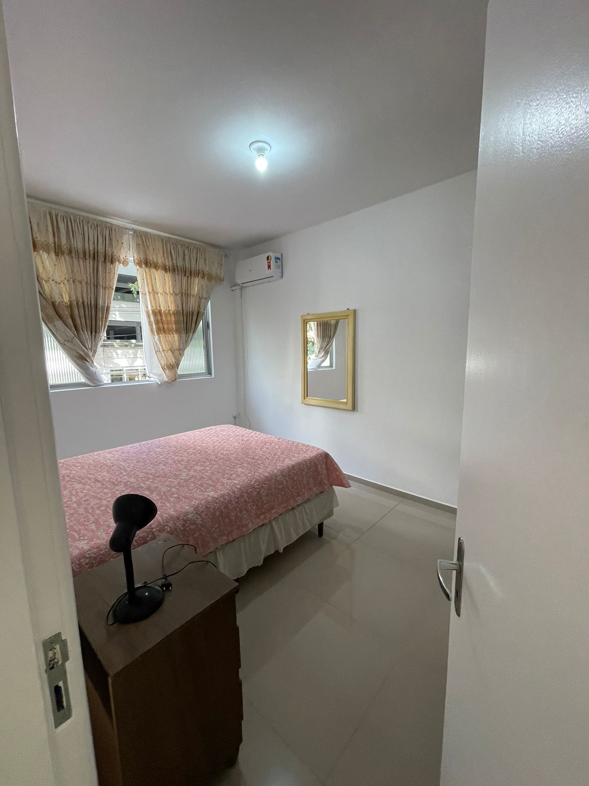 Imagem Apartamento com 2 Quartos à Venda, 60 m²em Centro - Balneário Camboriú