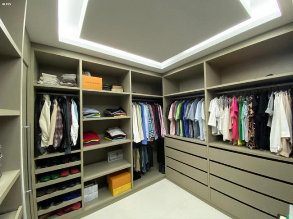 Imagem Apartamento com 3 Quartos à Venda, 177 m² em Nazaré - Belém