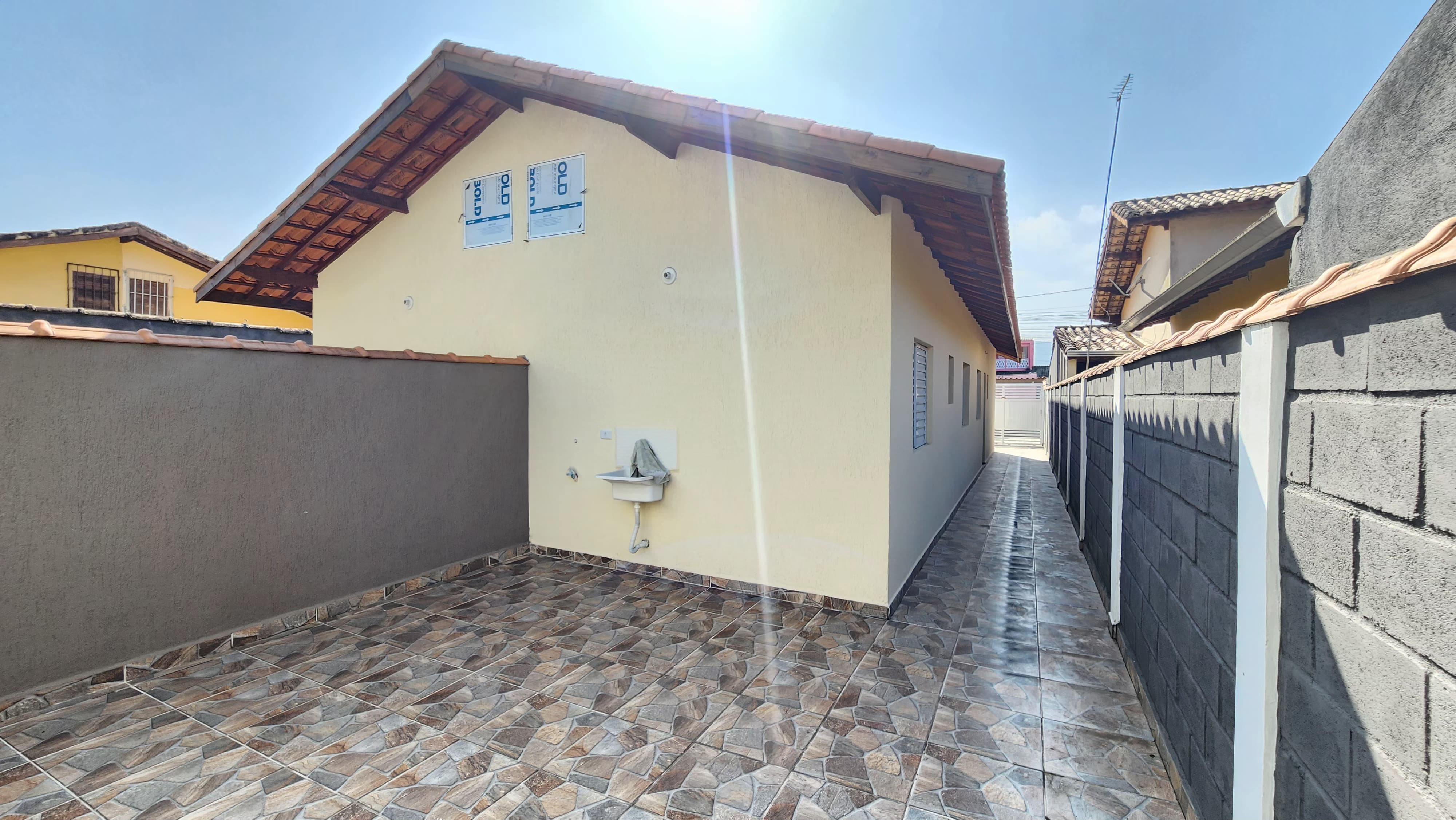 Imagem Casa com 2 Quartos à Venda, 61 m²em Jardim Nova Itanhaém - Itanhaém Imagem Casa com 2 Quartos à Venda, 61 m²em Jardim Nova Itanhaém - Itanhaém