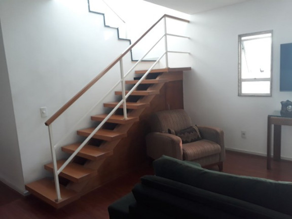 Imagem Casa de Condomínio com 4 Quartos à Venda, 180 m² em Várzea - Teresópolis