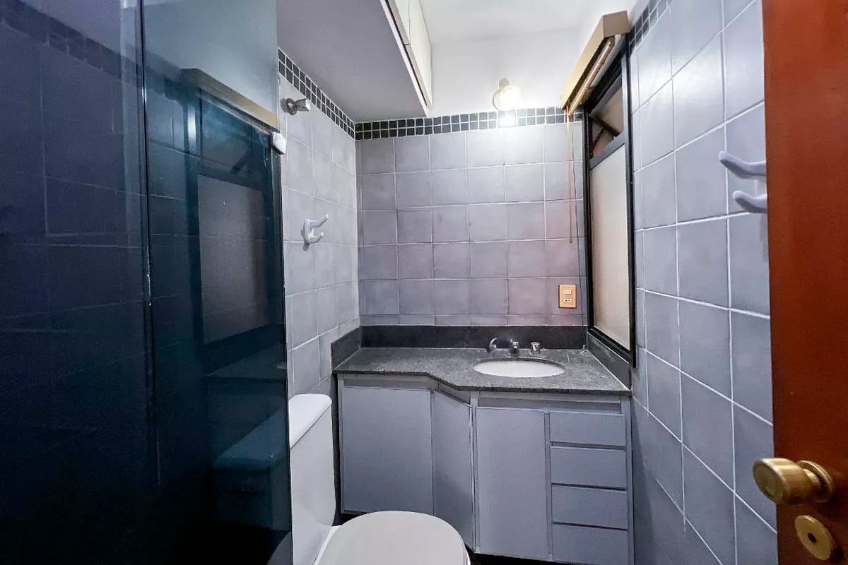 Imagem Apartamento com 3 Quartos à Venda, 90 m²em Vila Olímpia - São Paulo