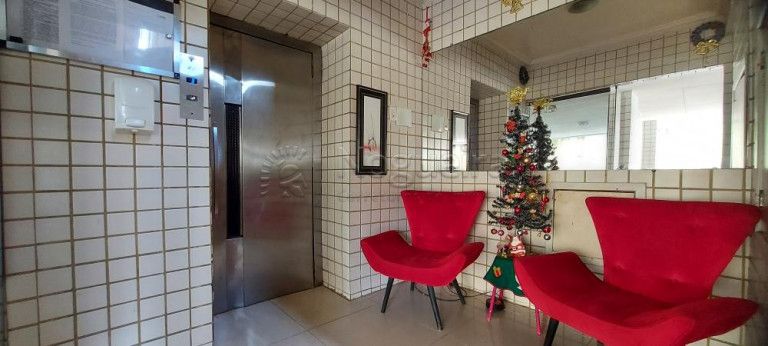 Imagem Apartamento com 2 Quartos à Venda, 76 m² em Candeias - Jaboatão dos Guararapes