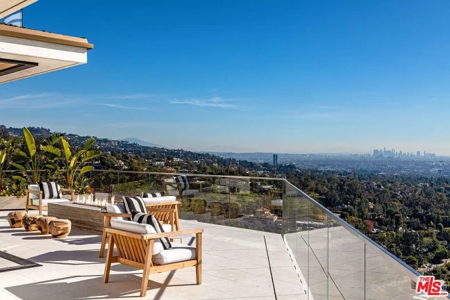 Imagem Casa de Condomínio com 4 Quartos à Venda, 650 m²em Santa Luzia - Contagem Imagem Casa de Condomínio com 4 Quartos à Venda, 650 m²em Santa Luzia - Contagem