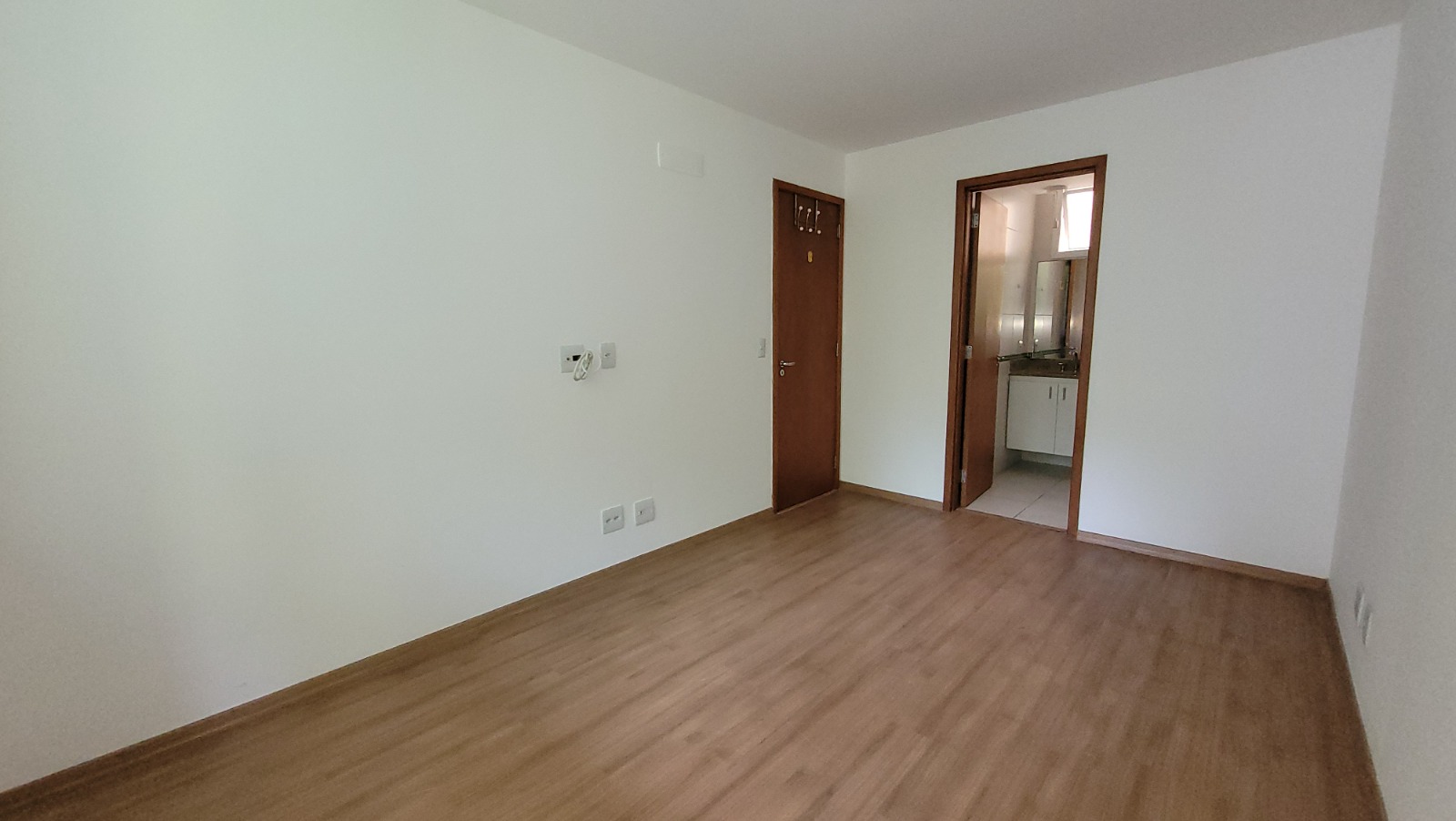 Imagem Apartamento com 2 Quartos à Venda, 78 m²em Ingá - Niterói Imagem Apartamento com 2 Quartos à Venda, 78 m²em Ingá - Niterói