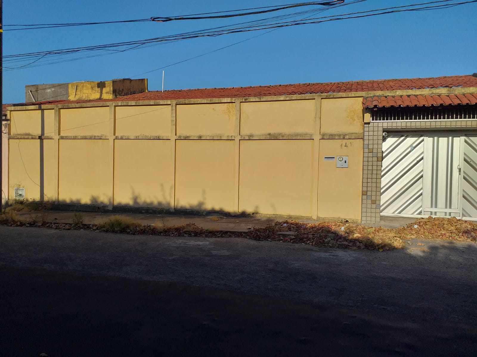 Imagem Casa com 3 Quartos à Venda, 300 m²em Sapiranga-Coité - Fortaleza Imagem Casa com 3 Quartos à Venda, 300 m²em Sapiranga-Coité - Fortaleza