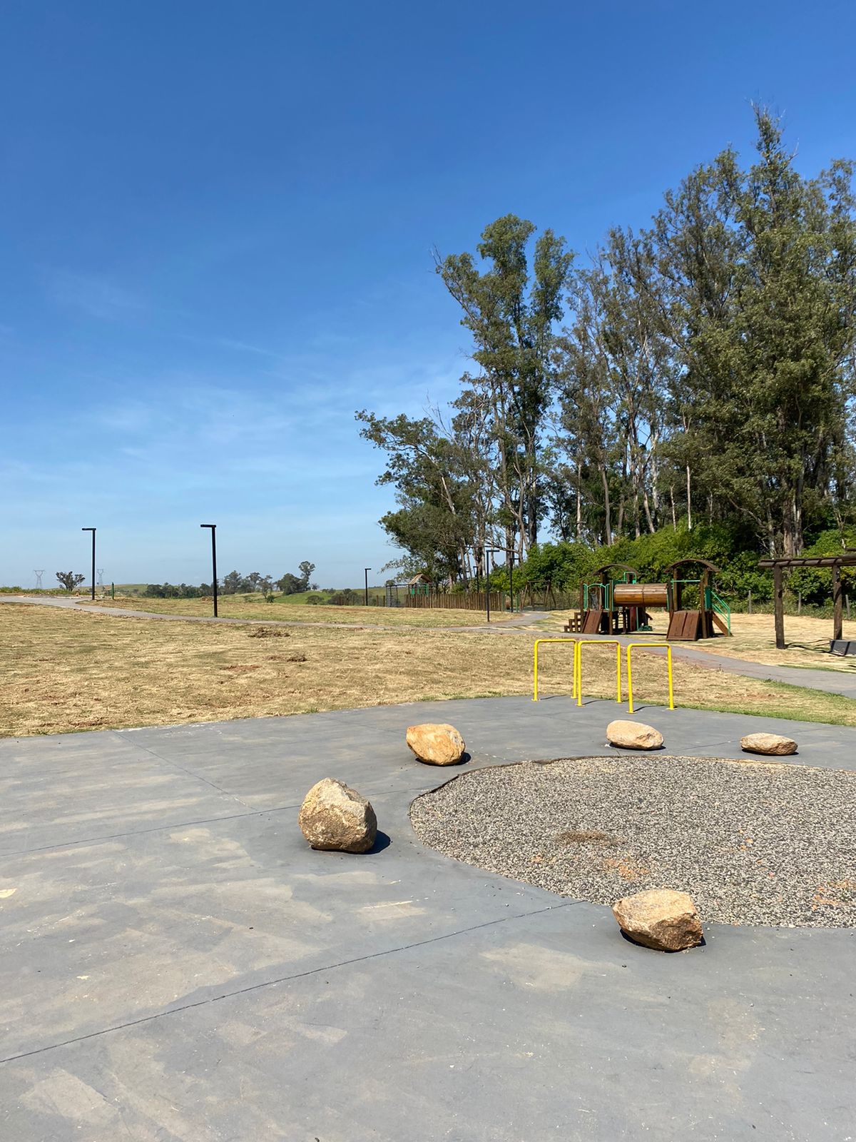 Imagem Terreno em Condomínio à Venda, 250 m²em Colinas do Castelo - Jaguariúna