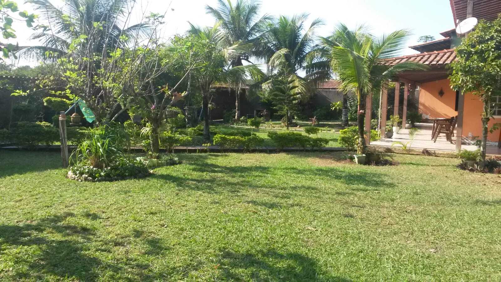 Imagem Casa com 4 Quartos para Temporada, 300 m² em Peró - Cabo Frio