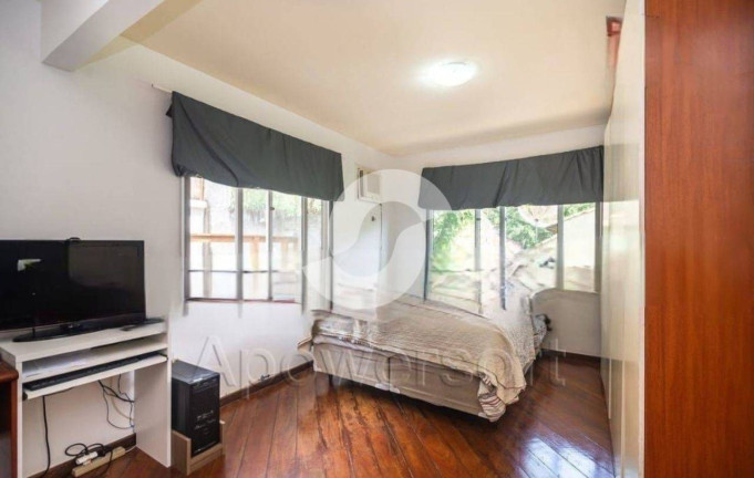 Imagem Casa com 3 Quartos à Venda, 254 m²em Serra Grande - Niterói