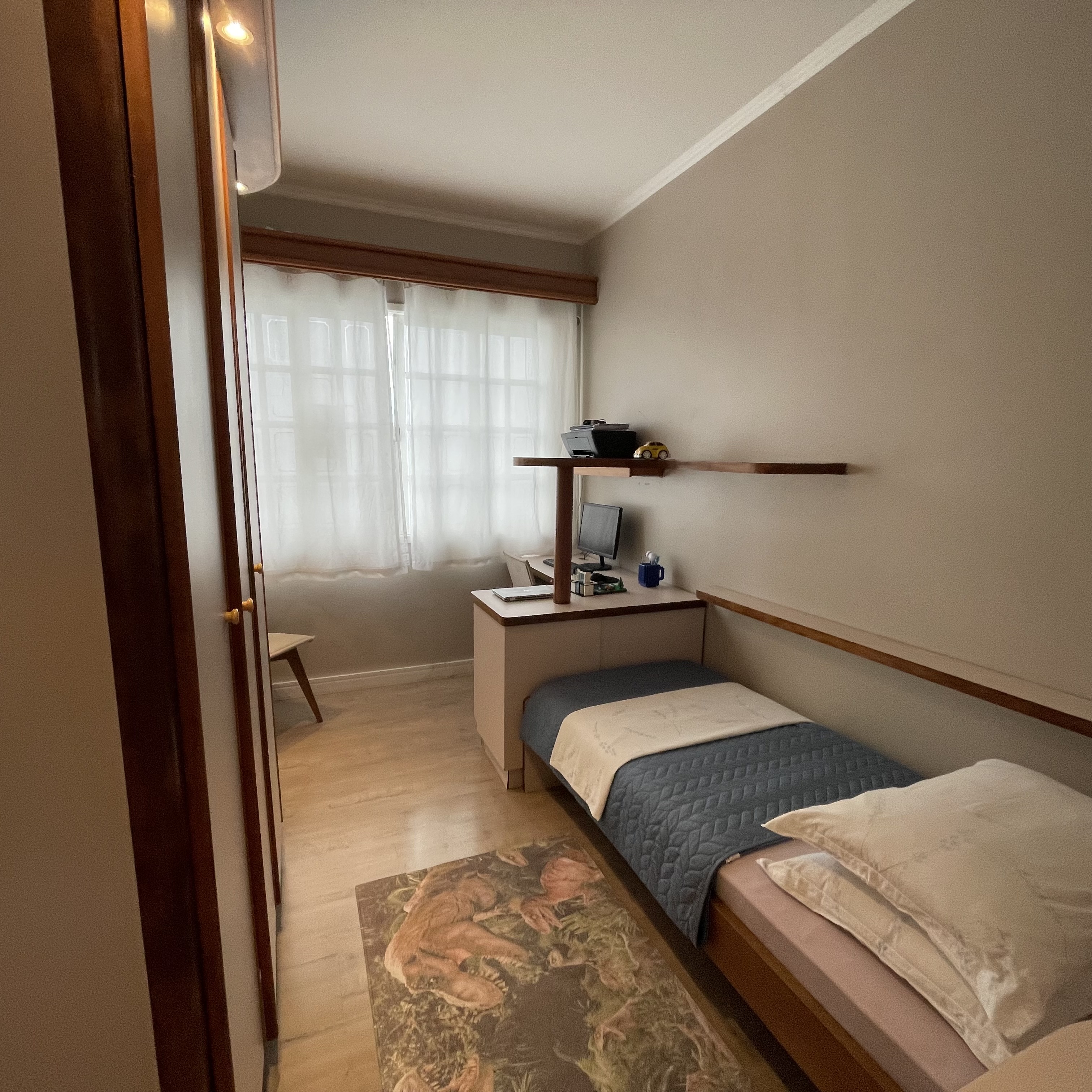 Imagem Sobrado com 3 Quartos à Venda, 280 m²em Jardim Iririú - Joinville