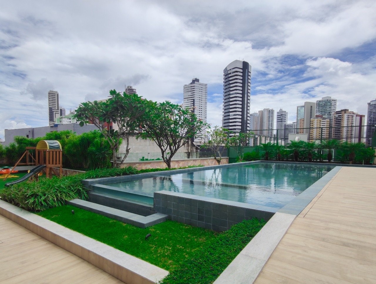 Imagem Apartamento com 2 Quartos para Alugar, 71 m²em Umarizal - Belém Imagem Apartamento com 2 Quartos para Alugar, 71 m²em Umarizal - Belém