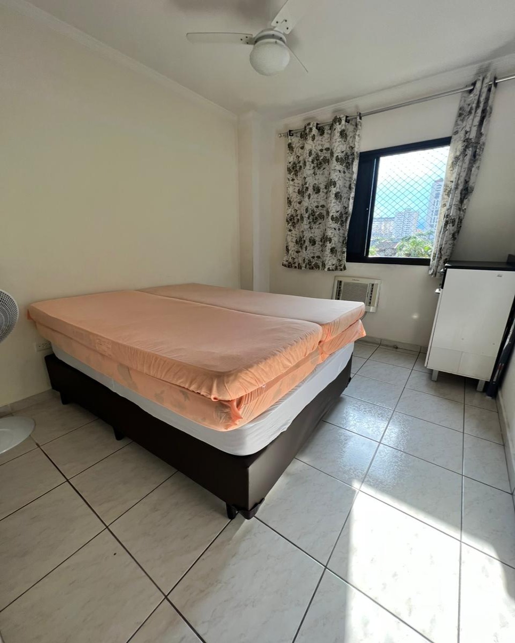 Imagem Apartamento com 1 Quarto à Venda, 40 m²em Boqueirão - Praia Grande Imagem Apartamento com 1 Quarto à Venda, 40 m²em Boqueirão - Praia Grande