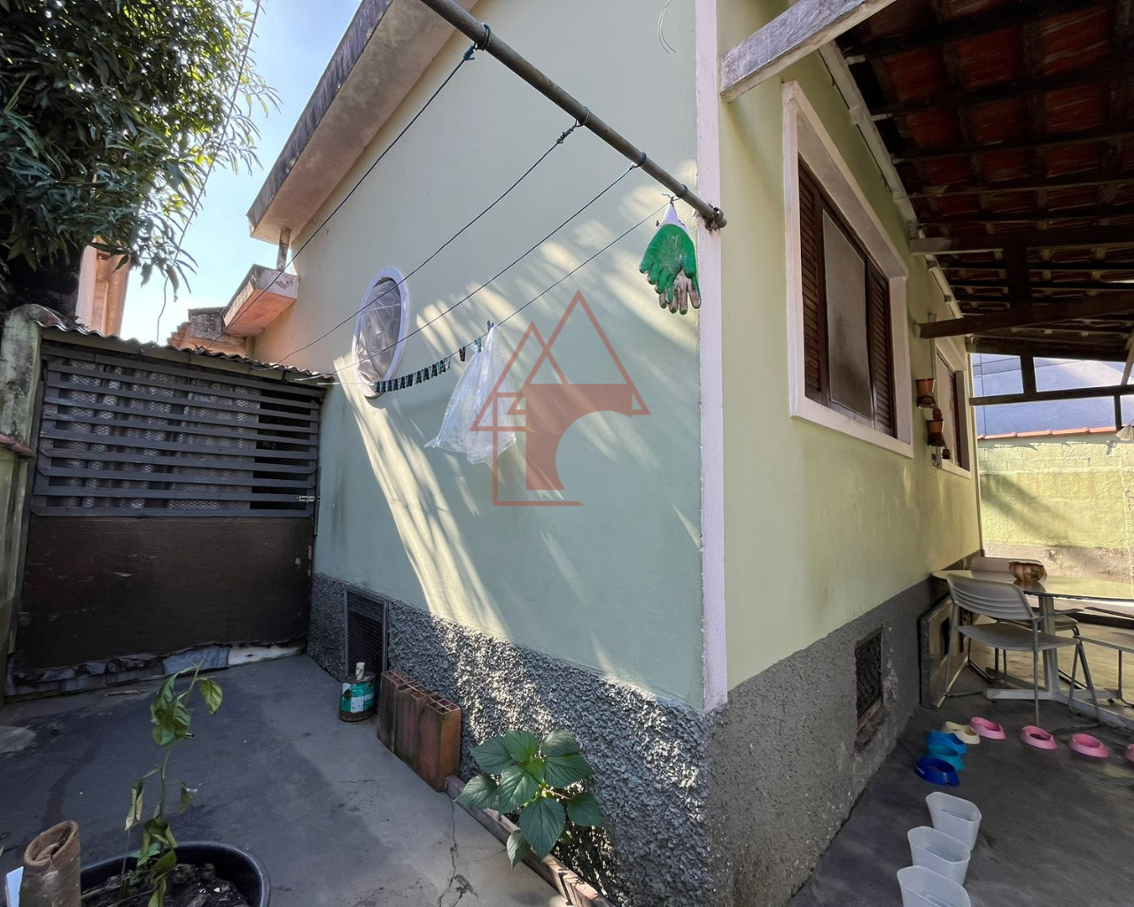 Imagem Casa com 2 Quartos à Venda, 313 m²em Jardim Casqueiro - Cubatão Imagem Casa com 2 Quartos à Venda, 313 m²em Jardim Casqueiro - Cubatão