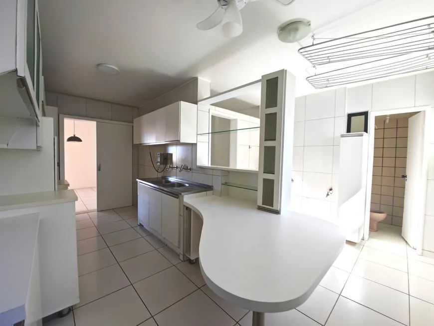 Imagem Apartamento com 3 Quartos à Venda, 125 m²em Cocó - Fortaleza