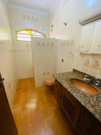 Imagem Sobrado com 3 Quartos à Venda, 189 m² em Vila Ré - São Paulo