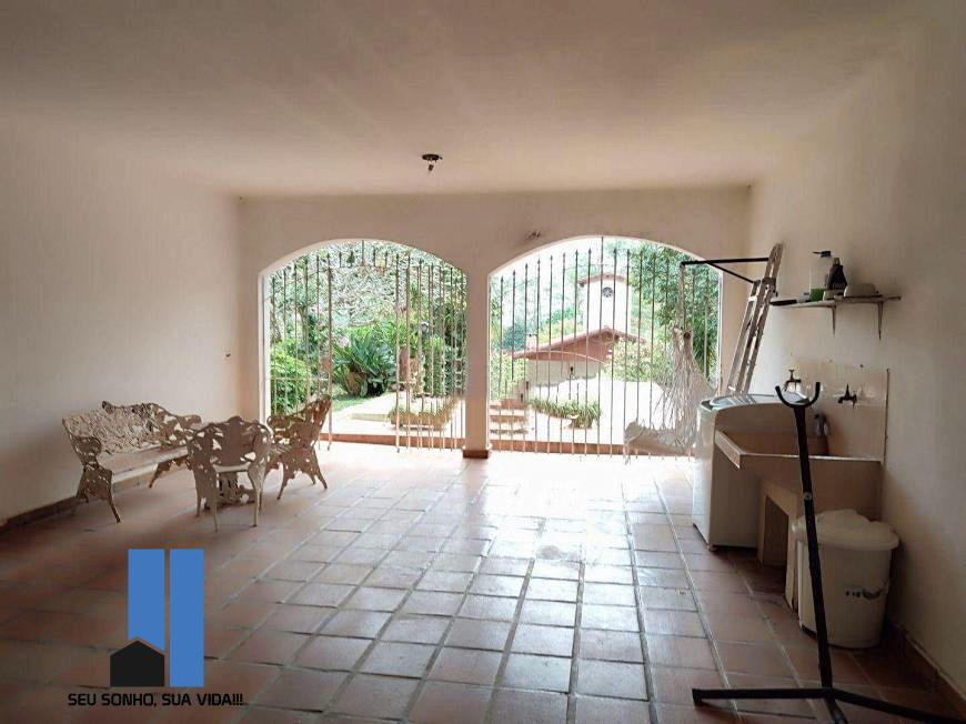 Imagem Chácara com 3 Quartos à Venda, 289 m²em Chácaras Bartira - Embu das Artes