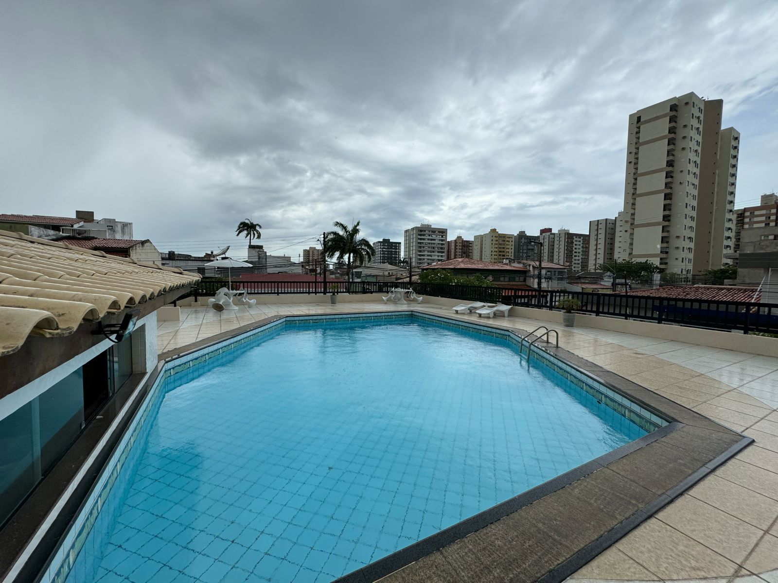 Imagem Apartamento com 4 Quartos à Venda, 150 m²em Salgado Filho - Aracaju