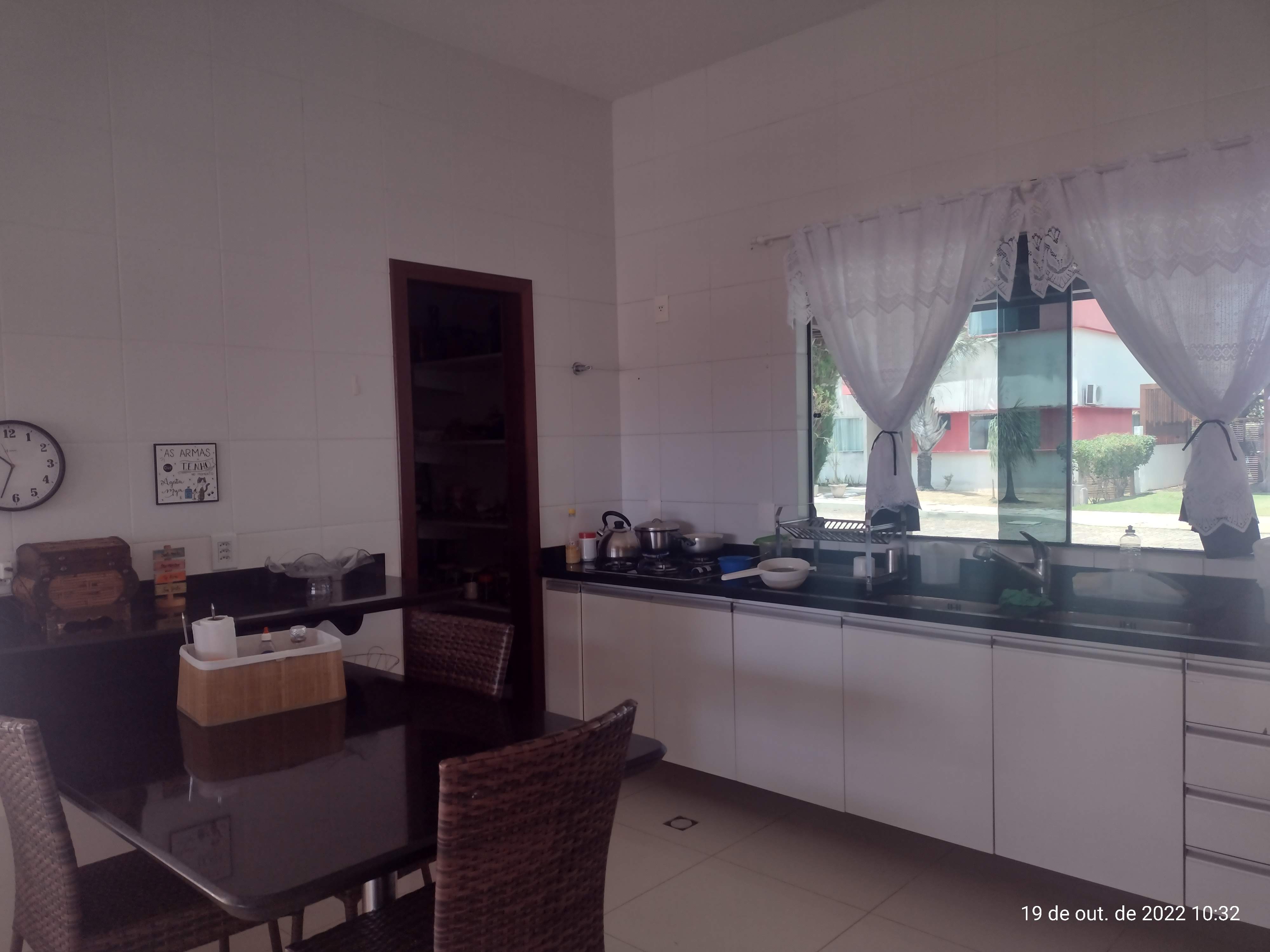 Imagem Casa de Condomínio com 4 Quartos à Venda, 286 m² em Candelária - Natal