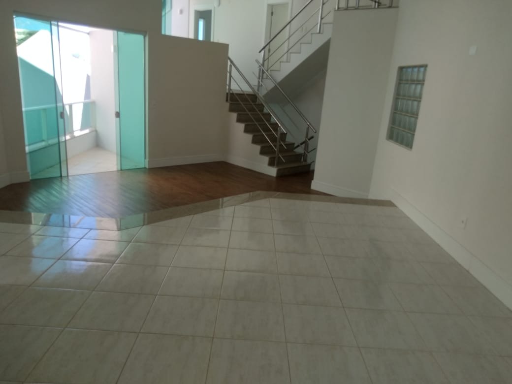 Imagem Casa de Condomínio com 5 Quartos à Venda, 259 m² em João Paulo - Florianópolis Imagem Casa de Condomínio com 5 Quartos à Venda, 259 m² em João Paulo - Florianópolis