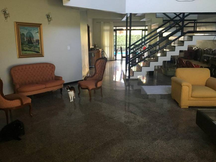Imagem Casa com 4 Quartos para Alugar, 300 m²em Parque Verde - Belém Imagem Casa com 4 Quartos para Alugar, 300 m²em Parque Verde - Belém