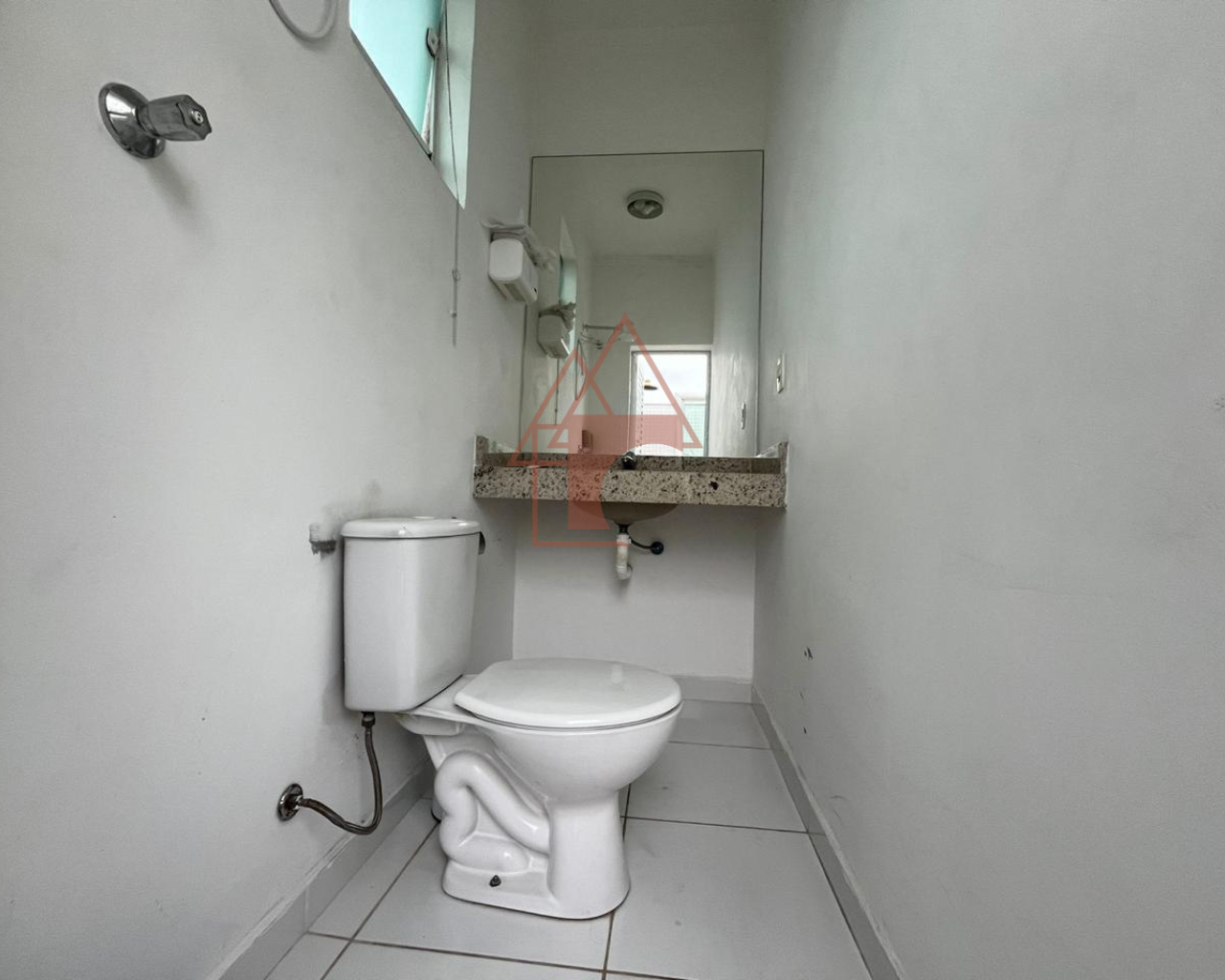 Imagem Sobrado com 3 Quartos à Venda, 151 m²em Embaré - Santos