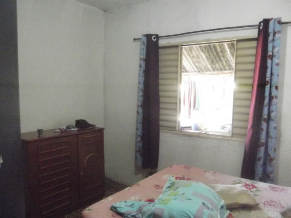 Imagem Casa com 3 Quartos à Venda, 250 m² em Minas Gerais - Varginha Imagem Casa com 3 Quartos à Venda, 250 m² em Minas Gerais - Varginha