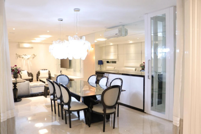 Imagem Apartamento com 3 Quartos à Venda, 218 m² em Vila Regente Feijó - São Paulo