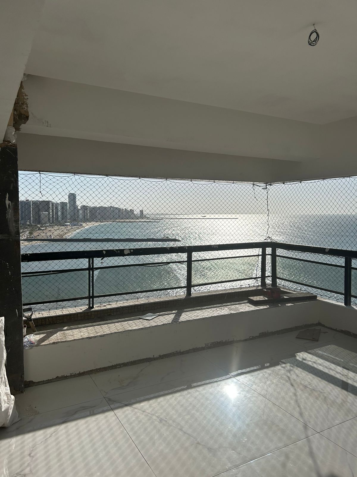 Imagem Apartamento com 4 Quartos à Venda, 350 m²em Mucuripe - Fortaleza Imagem Apartamento com 4 Quartos à Venda, 350 m²em Mucuripe - Fortaleza