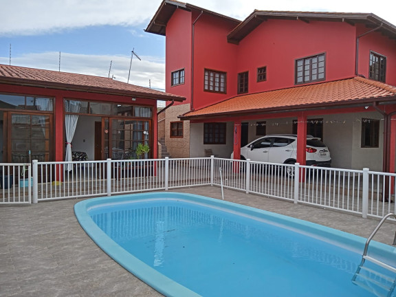 Imagem Casa com 6 Quartos à Venda, 248 m² em Ingleses do Rio Vermelho - Florianópolis