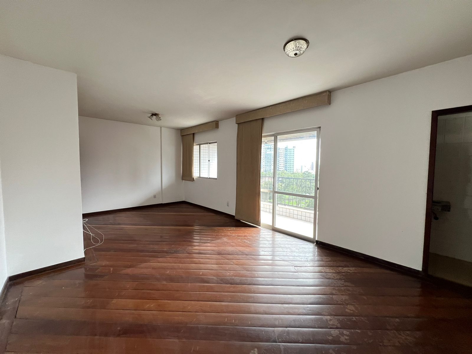 Imagem Apartamento com 3 Quartos à Venda, 146 m²em Reduto - Belém Imagem Apartamento com 3 Quartos à Venda, 146 m²em Reduto - Belém