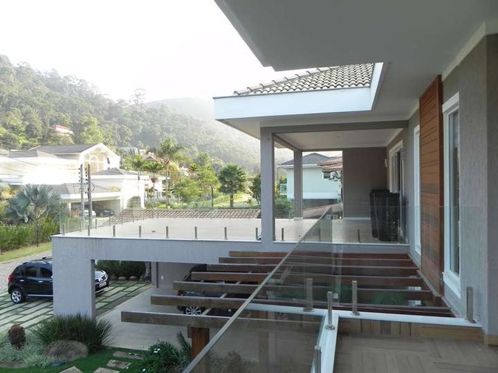 Imagem Casa de Condomínio com 5 Quartos à Venda, 500 m² em Várzea&nbsp; - Teresópolis