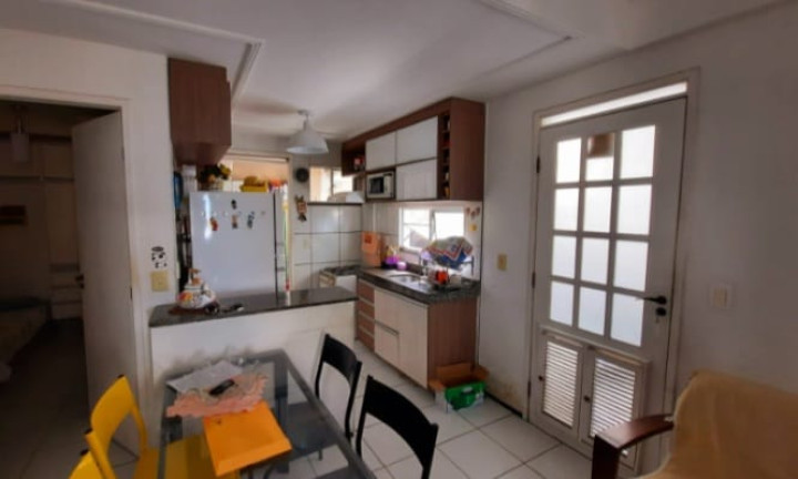 Imagem Casa com 3 Quartos à Venda,  em Itaperi - Fortaleza