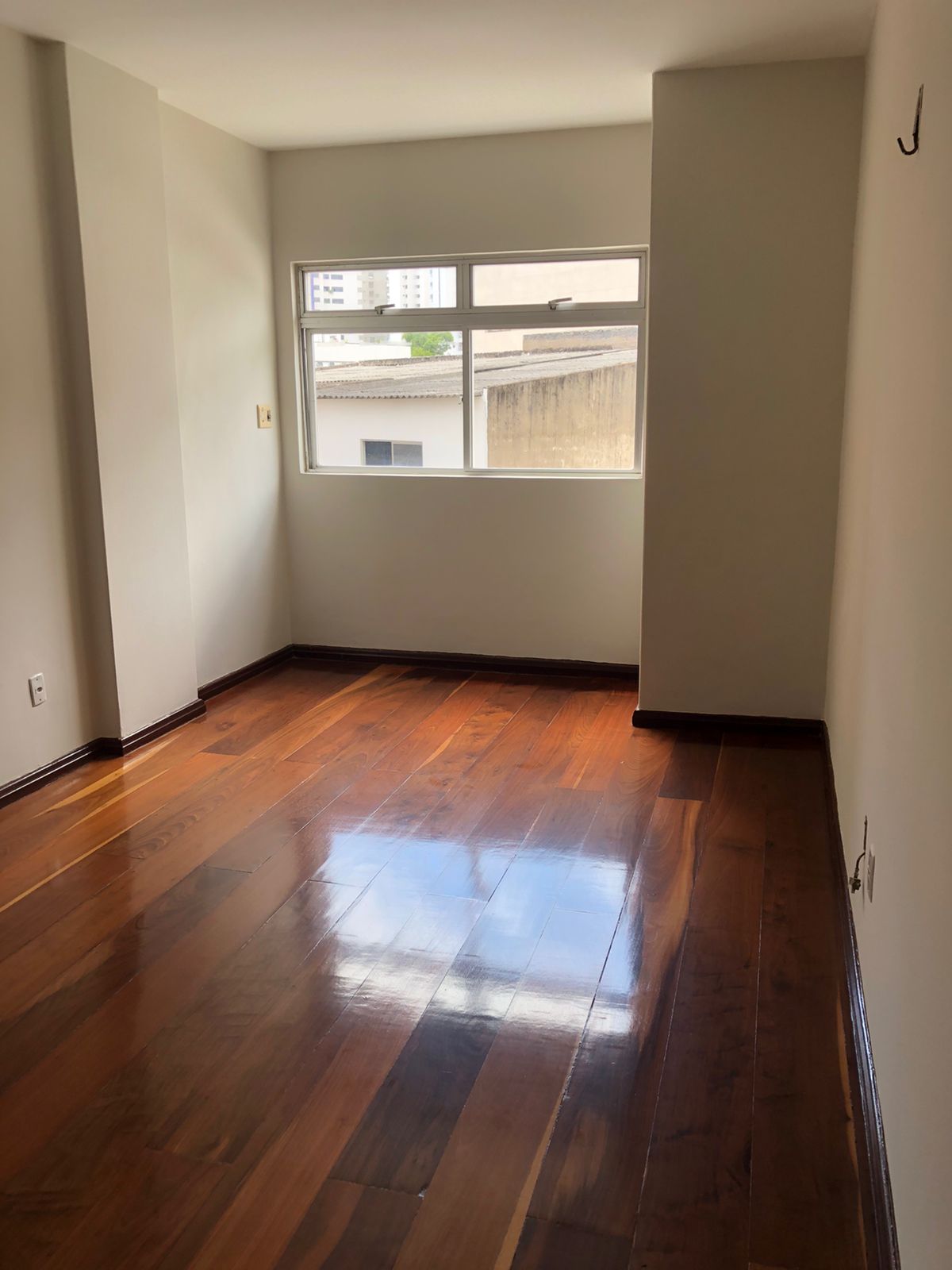 Imagem Apartamento com 3 Quartos à Venda, 133 m²em Meireles - Fortaleza Imagem Apartamento com 3 Quartos à Venda, 133 m²em Meireles - Fortaleza