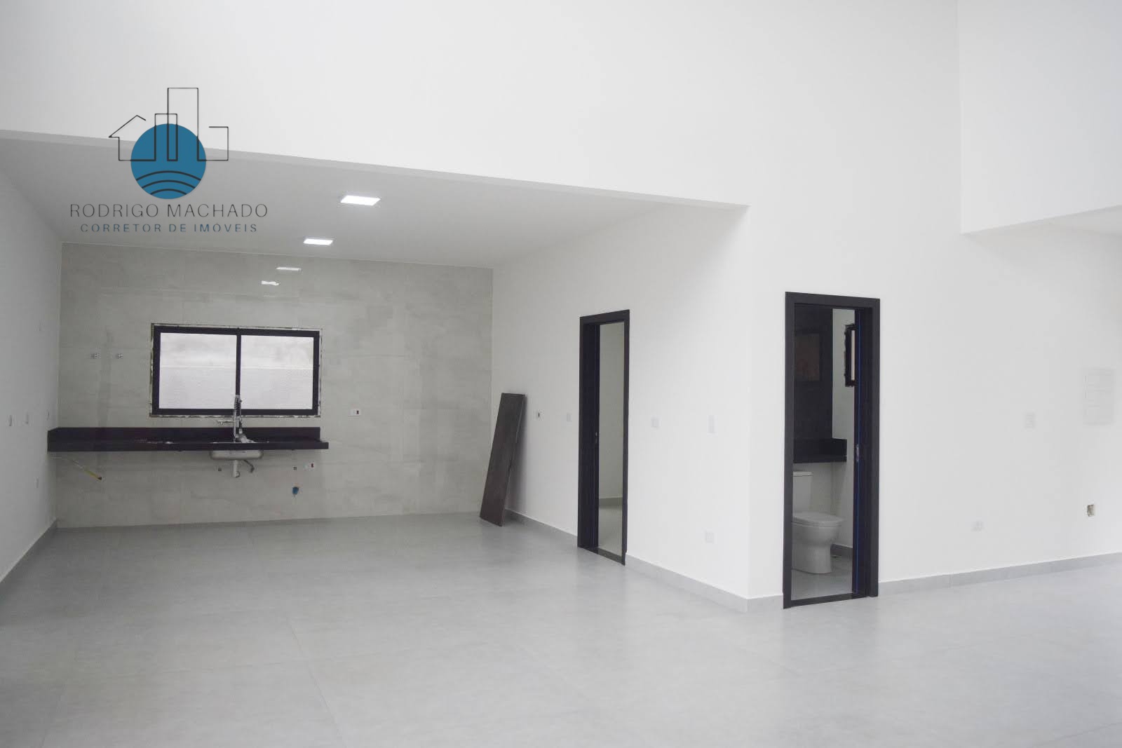 Imagem Sobrado com 4 Quartos à Venda, 305 m² em Condomínio Residencial Reserva Ecológica Atibaia - Atibaia Imagem Sobrado com 4 Quartos à Venda, 305 m² em Condomínio Residencial Reserva Ecológica Atibaia - Atibaia