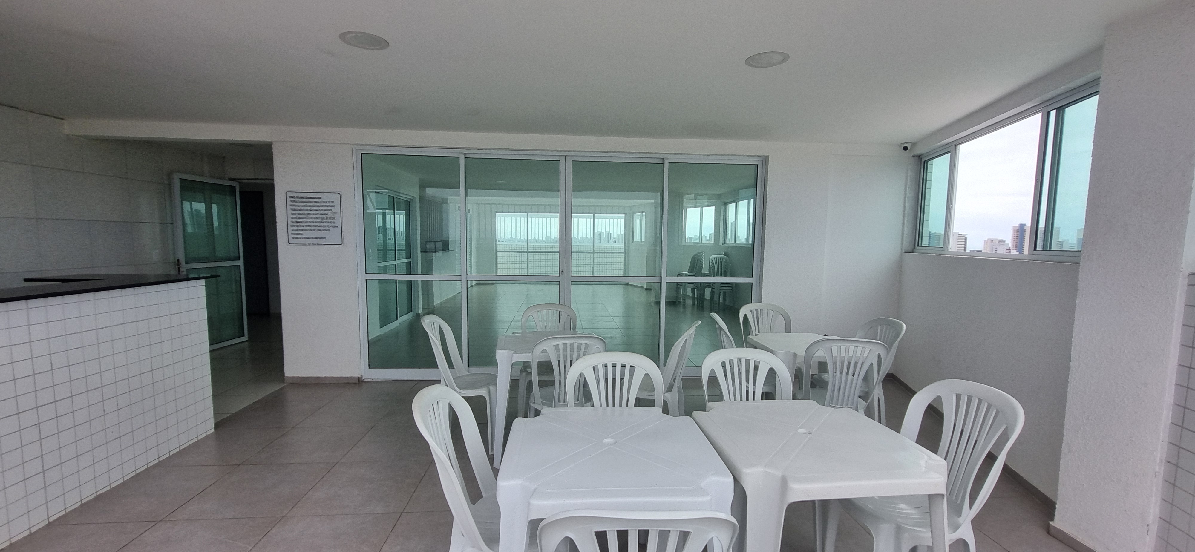 Imagem Apartamento com 2 Quartos para Alugar, 65 m²em Candeias - Jaboatão dos Guararapes Imagem Apartamento com 2 Quartos para Alugar, 65 m²em Candeias - Jaboatão dos Guararapes