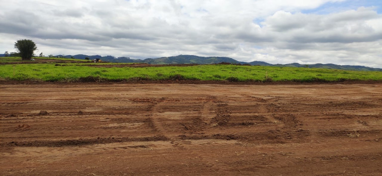 Imagem Terreno à Venda, em Piedade - Caçapava Imagem Terreno à Venda, em Piedade - Caçapava