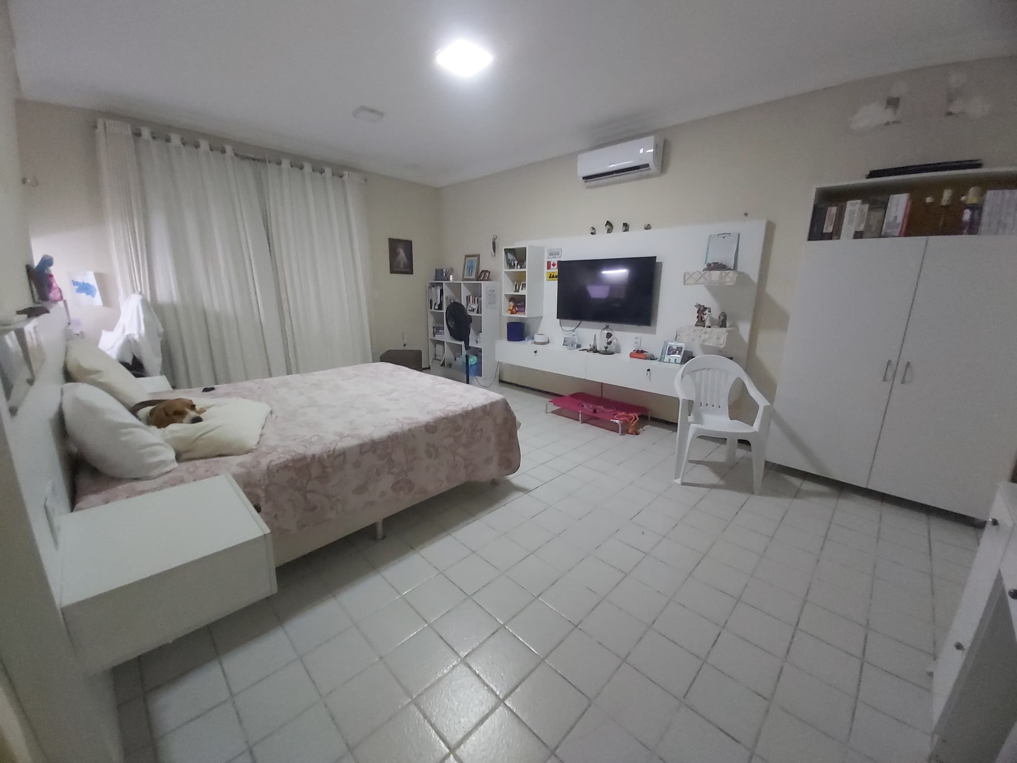 Imagem Casa com 6 Quartos à Venda, 520 m² em José de Alencar - Fortaleza Imagem Casa com 6 Quartos à Venda, 520 m² em José de Alencar - Fortaleza
