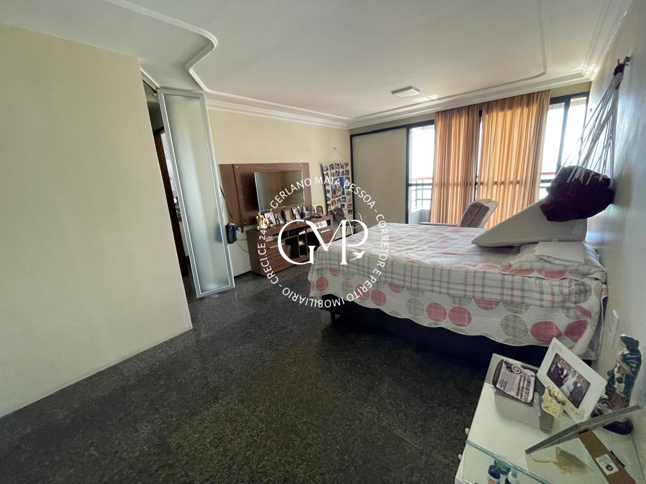 Imagem Apartamento com 4 Quartos à Venda, 225 m²em Meireles - Fortaleza
