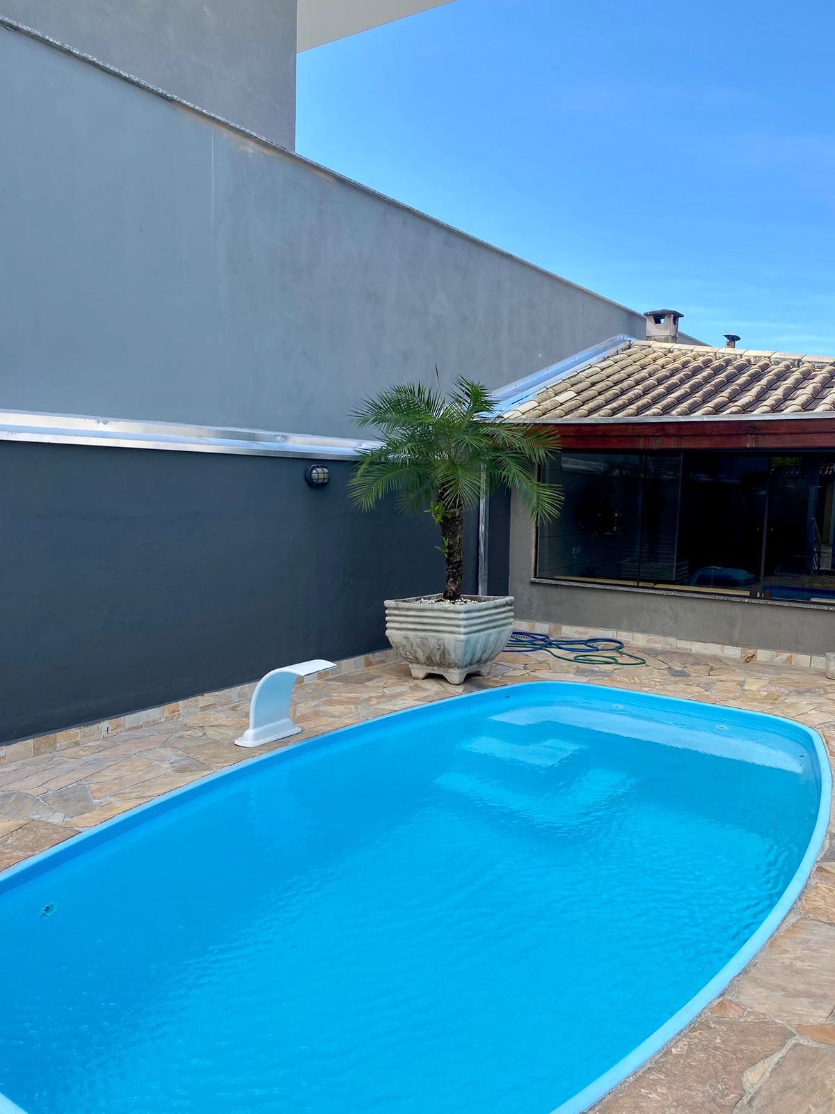 Imagem Casa de Condomínio com 4 Quartos à Venda, 160 m²em Massaguaçu - Caraguatatuba Imagem Casa de Condomínio com 4 Quartos à Venda, 160 m²em Massaguaçu - Caraguatatuba