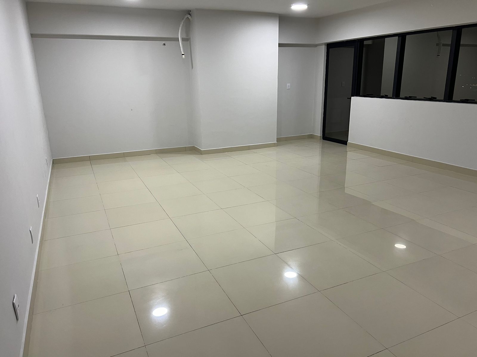 Sala Comercial para Alugar, 70 m²em Marco - Belém