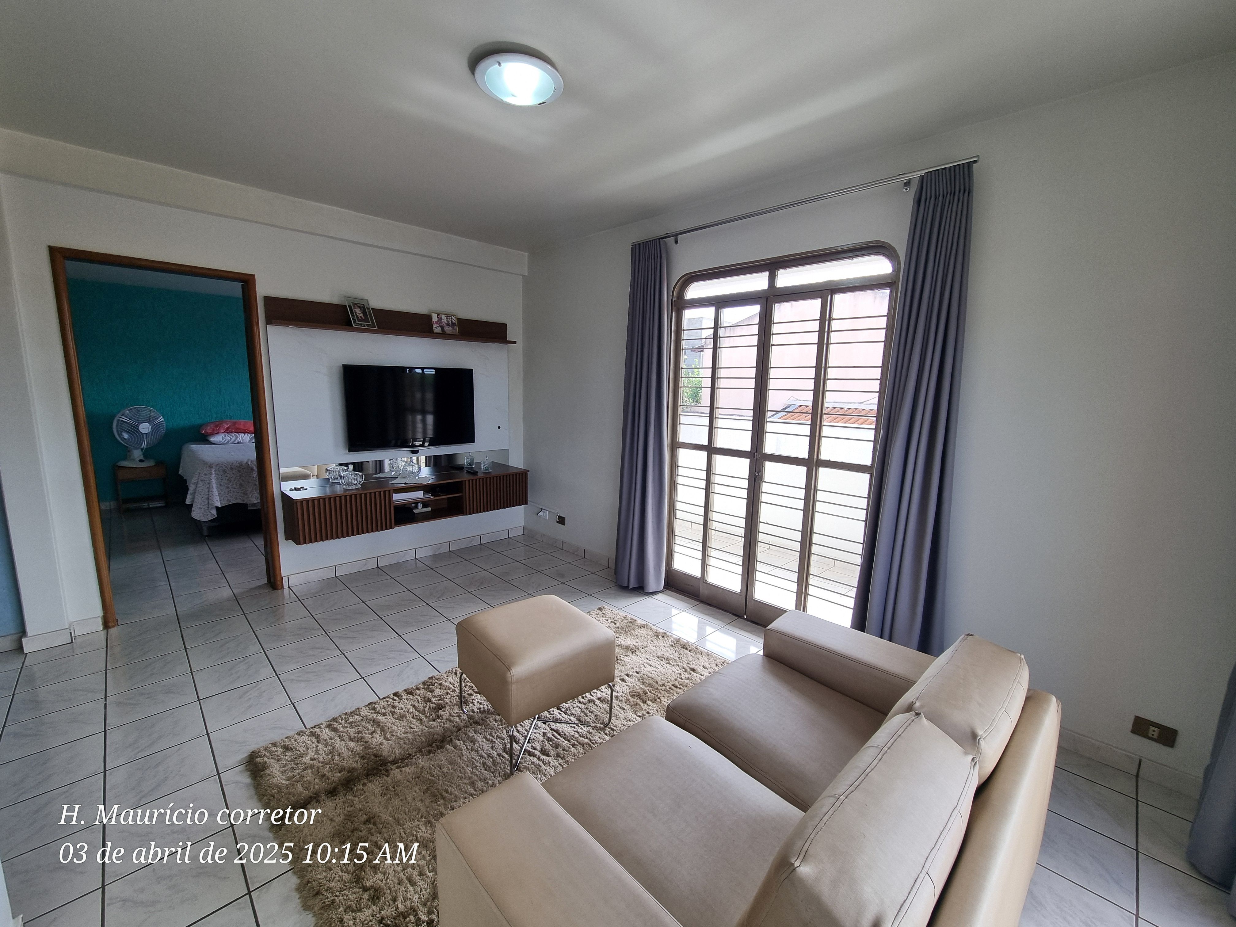 Imagem Sobrado com 4 Quartos à Venda, 250 m² em Setor Jaó - Goiânia Imagem Sobrado com 4 Quartos à Venda, 250 m² em Setor Jaó - Goiânia