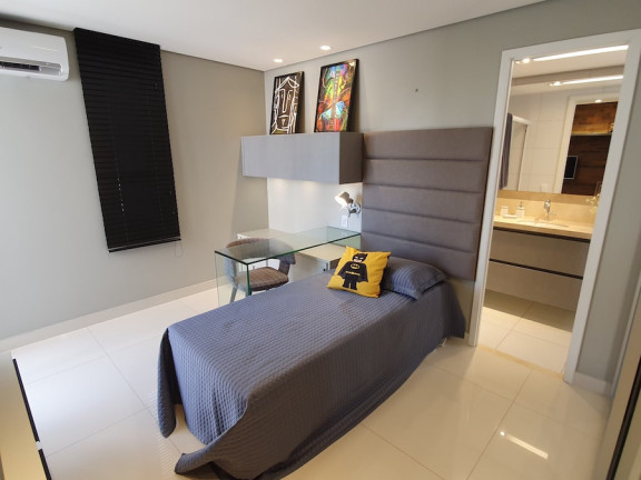 Imagem Apartamento com 3 Quartos à Venda, 162 m² em Aldeota - Fortaleza Imagem Apartamento com 3 Quartos à Venda, 162 m² em Aldeota - Fortaleza