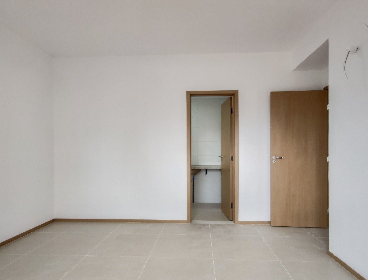 Imagem Apartamento com 2 Quartos para Alugar, 71 m²em Umarizal - Belém Imagem Apartamento com 2 Quartos para Alugar, 71 m²em Umarizal - Belém