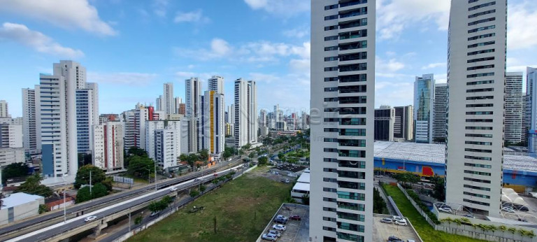 Imagem Apartamento com 2 Quartos à Venda, 57 m² em Boa Viagem - Recife