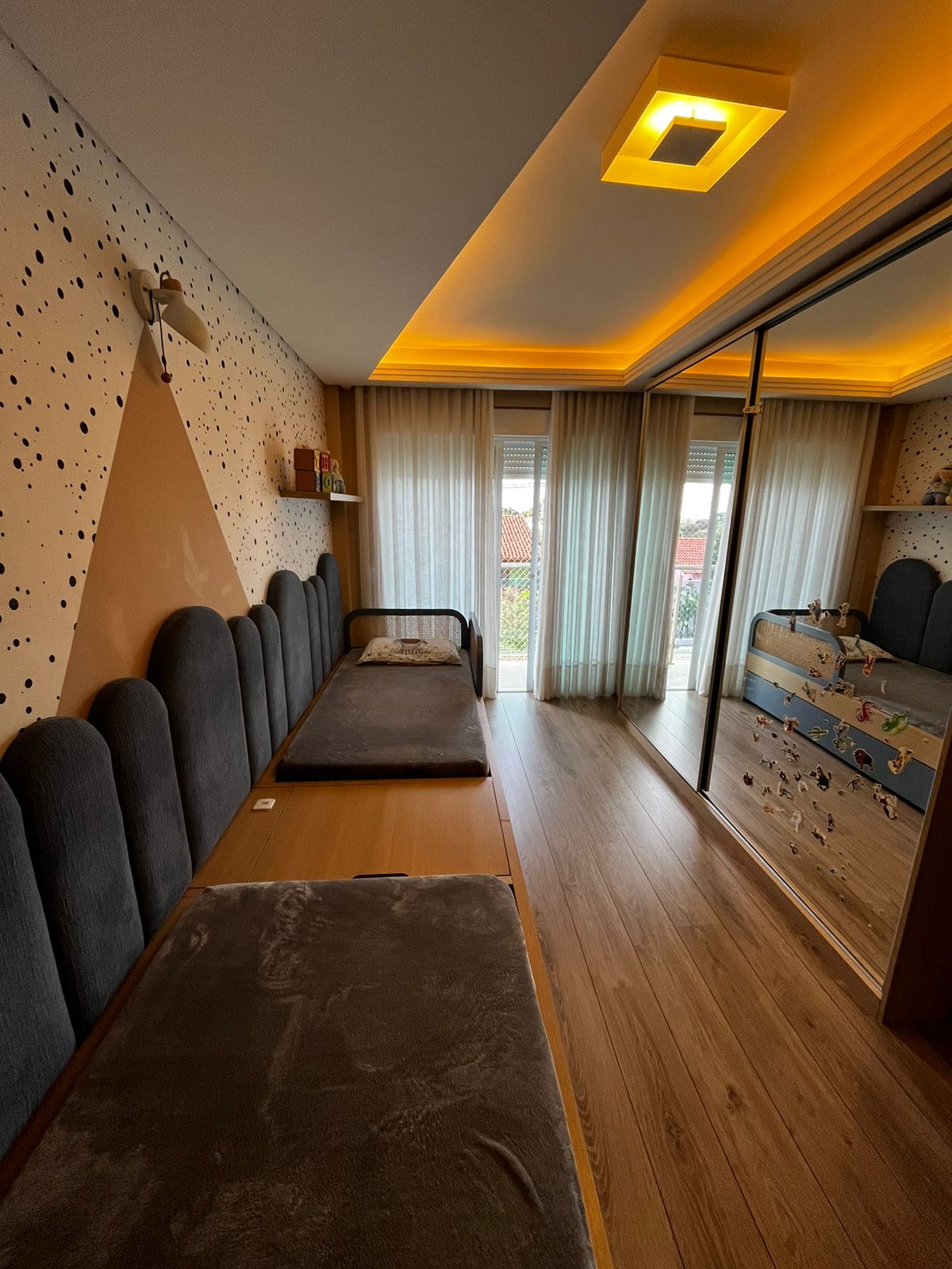 Imagem Casa com 3 Quartos à Venda, 265 m²em Abranches - Curitiba Imagem Casa com 3 Quartos à Venda, 265 m²em Abranches - Curitiba