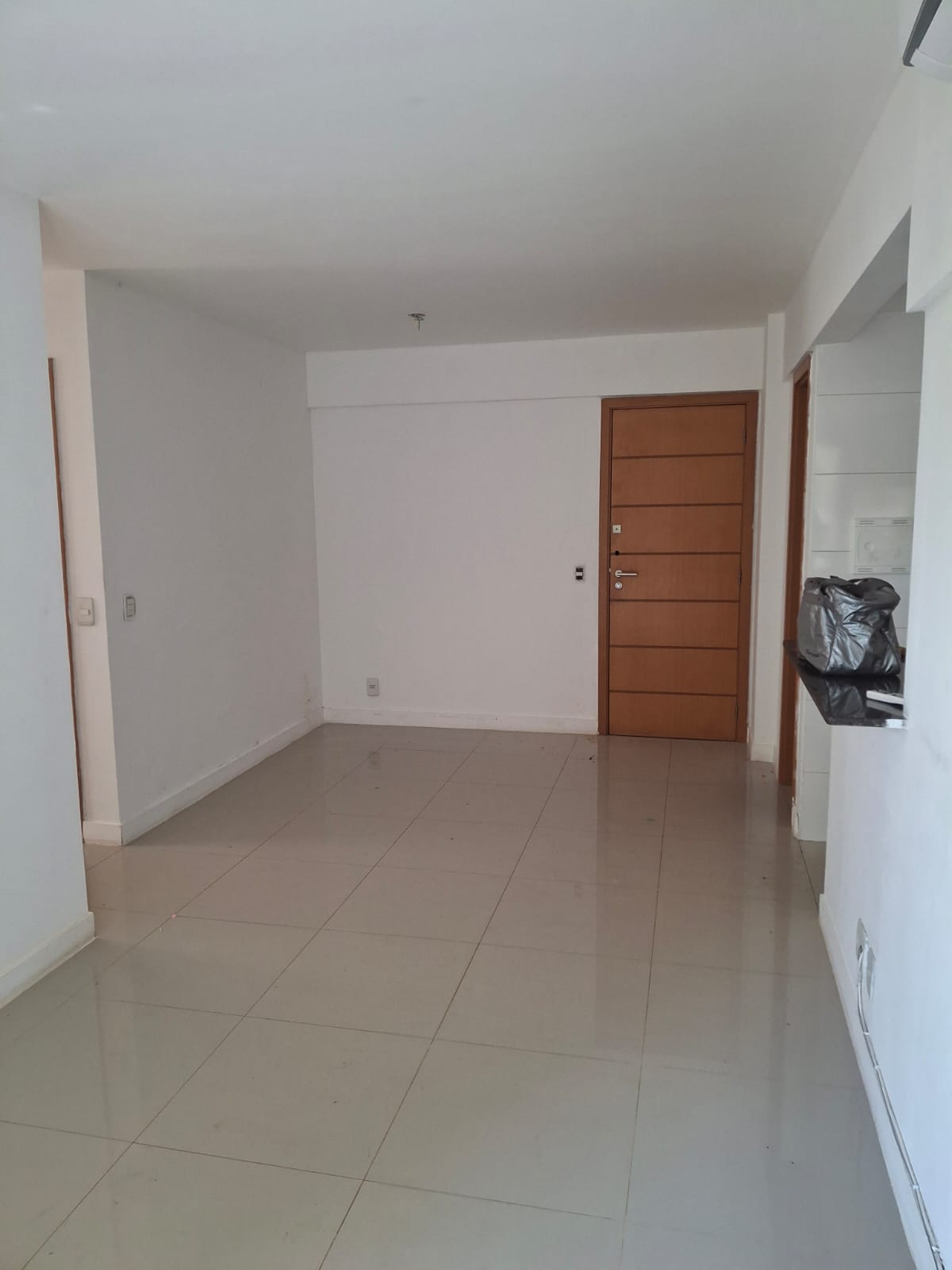 Imagem Apartamento com 2 Quartos à Venda, 106 m² em Recreio dos Bandeirantes - Rio de Janeiro Imagem Apartamento com 2 Quartos à Venda, 106 m² em Recreio dos Bandeirantes - Rio de Janeiro