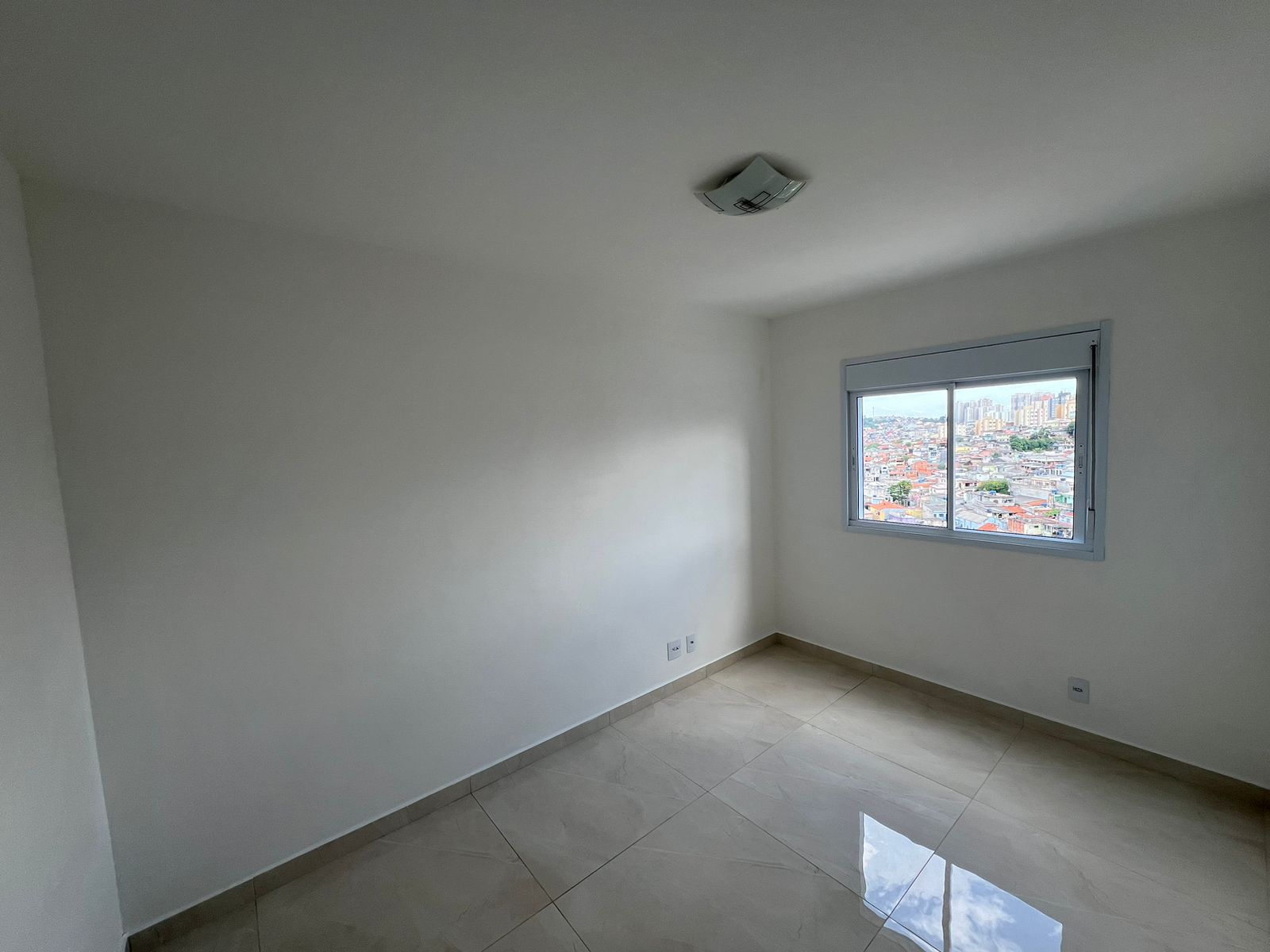 Imagem Apartamento com 2 Quartos para Alugar, 55 m²em São Pedro - Osasco Imagem Apartamento com 2 Quartos para Alugar, 55 m²em São Pedro - Osasco