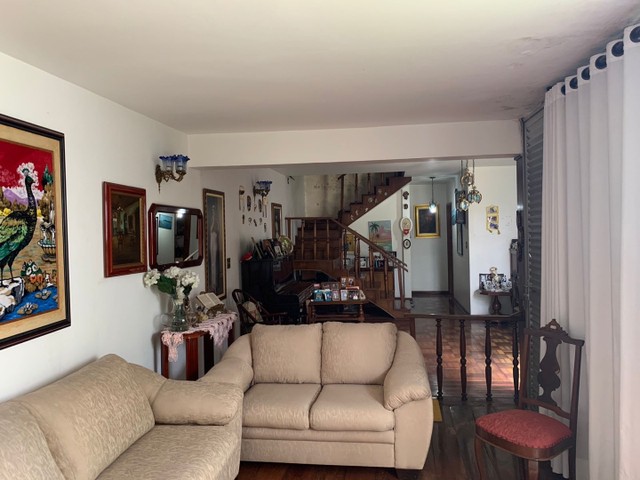 Imagem Sobrado com 3 Quartos à Venda, 202 m²em Centro - Mogi das Cruzes Imagem Sobrado com 3 Quartos à Venda, 202 m²em Centro - Mogi das Cruzes