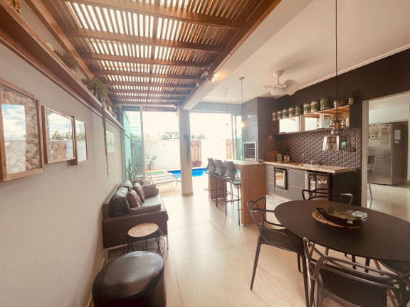 Imagem Casa de Condomínio com 3 Quartos à Venda, 205 m²em Ondas - Piracicaba Imagem Casa de Condomínio com 3 Quartos à Venda, 205 m²em Ondas - Piracicaba