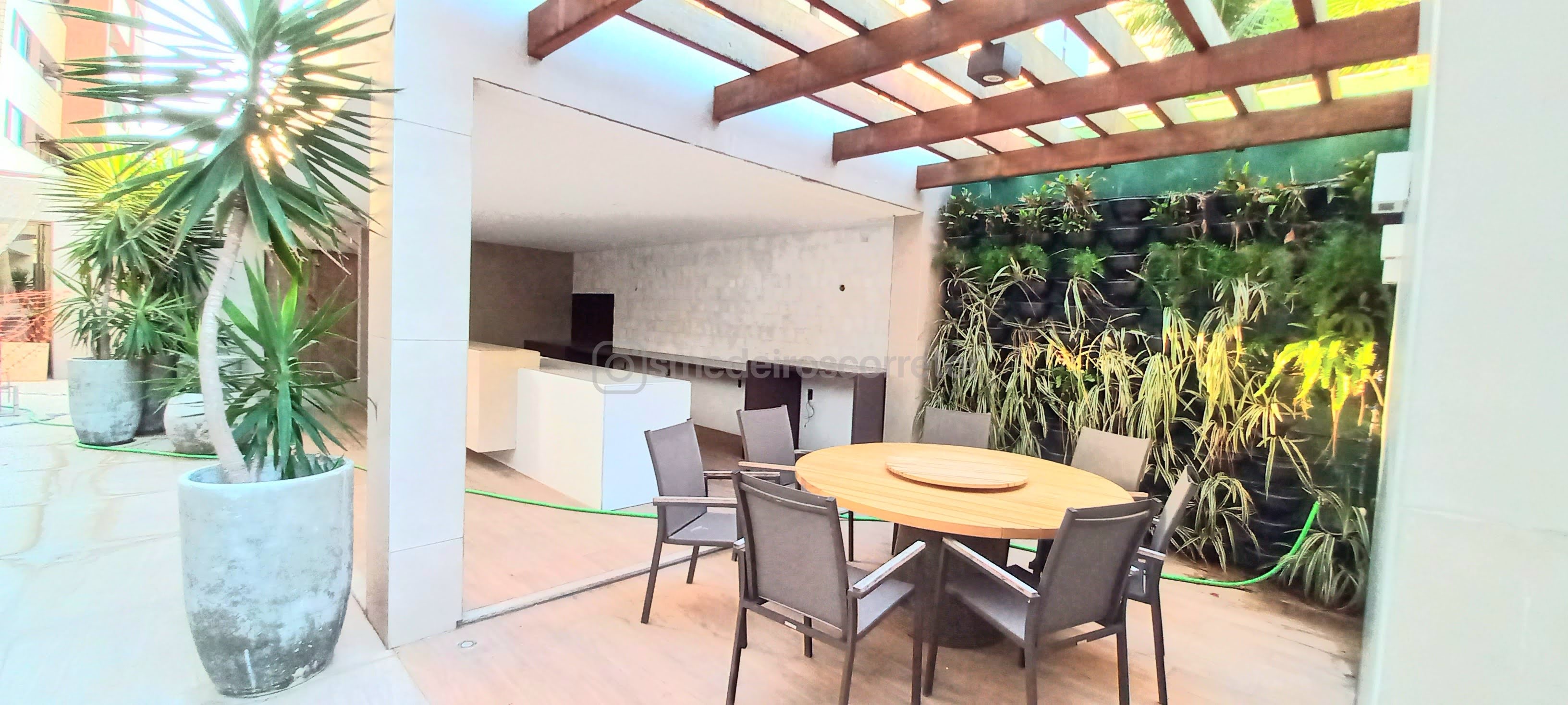 Imagem Apartamento com 4 Quartos à Venda, 300 m²em Meireles - Fortaleza