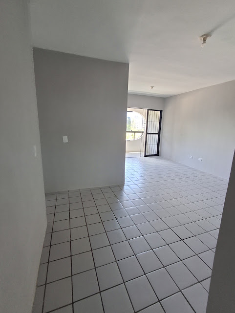Imagem Apartamento com 3 Quartos à Venda, 74 m² em Candeias - Jaboatão dos Guararapes